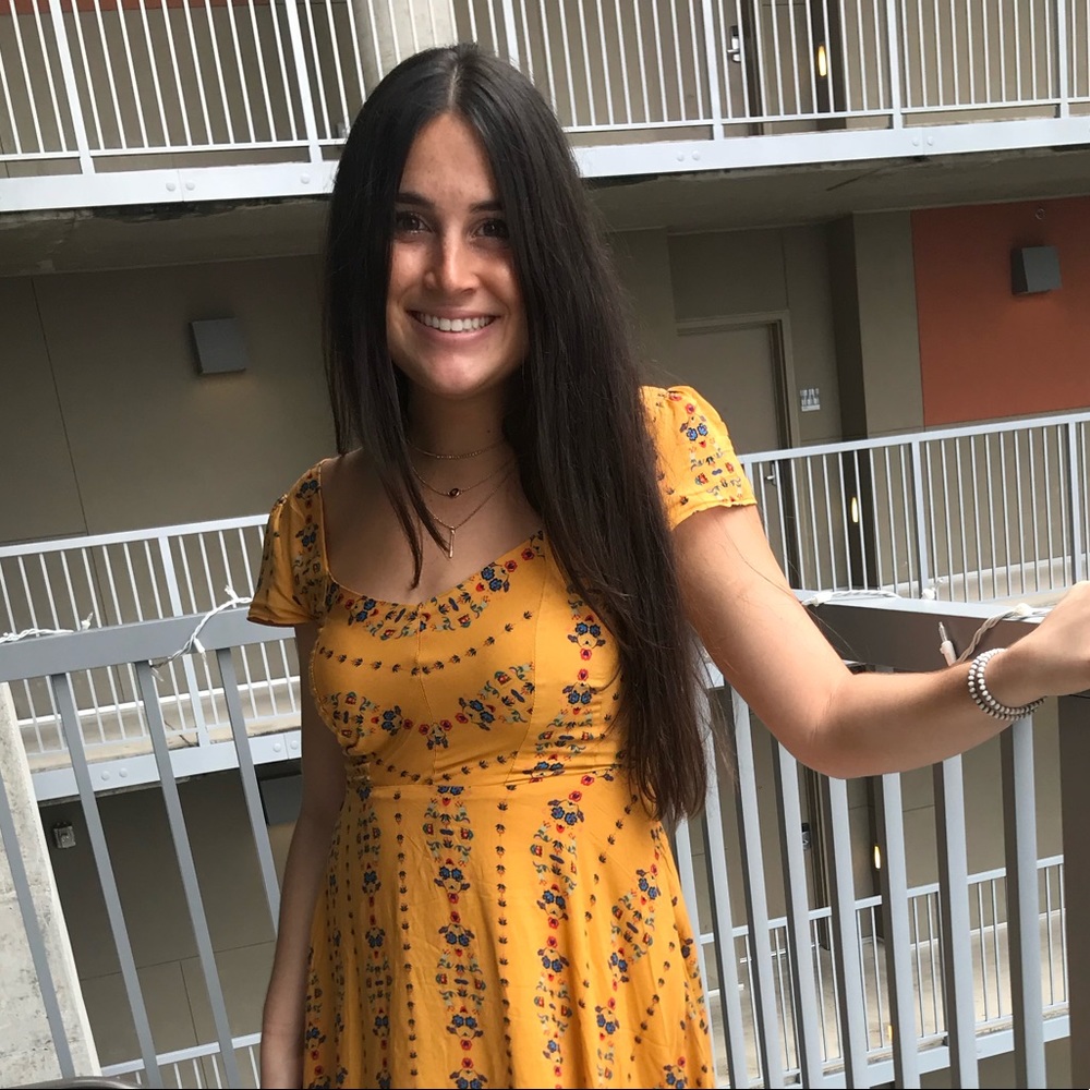 Meet your Posher, Alli